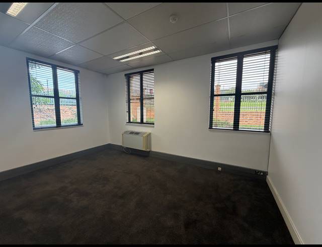 295.30M² OFFICE TO LET IN MORNINGSIDE
